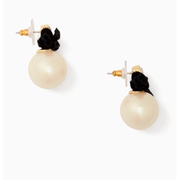 KATE SPADE • Girls In Pearls Velvet Drop Earrings - Picture 4 of 6